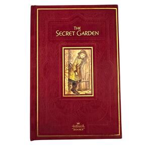 The Secret Garden Hallmark Red Velvet Gift Edition Like New Keepsake Classic